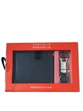 Perry Ellis Wallet and Key Fob Box Set